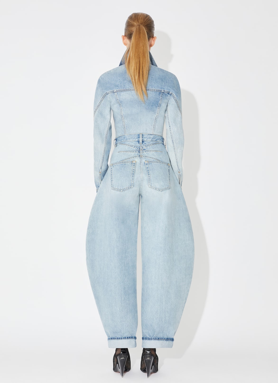 ROUND JEANS IN SKY DENIM  ALAÏA BLUE ROUND JEANS IN SKY DENIM